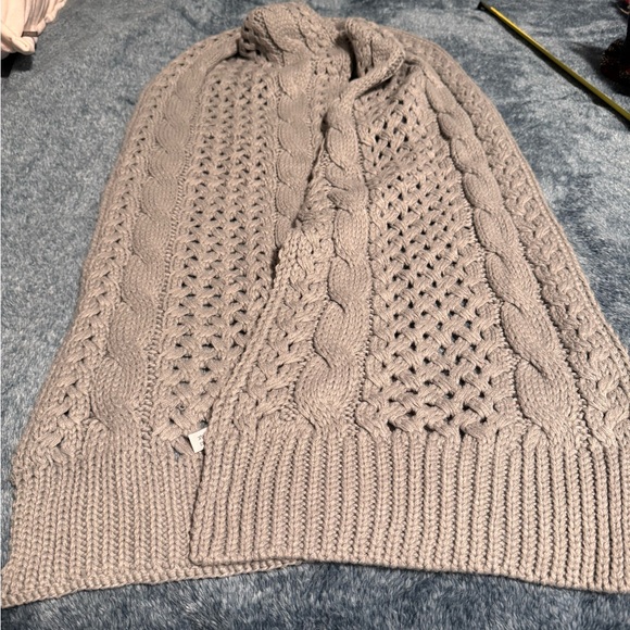 Accessories - Classic Solid Color Mixed Cable Oblong Basket Knit Scarf Wrap Shawl